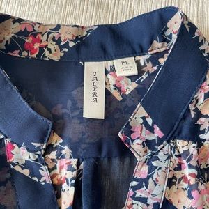Beautiful sheer Navy & Floral blouse